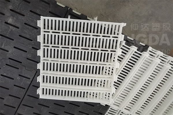 豬場養(yǎng)殖專用漏縫板材質(zhì)分析！